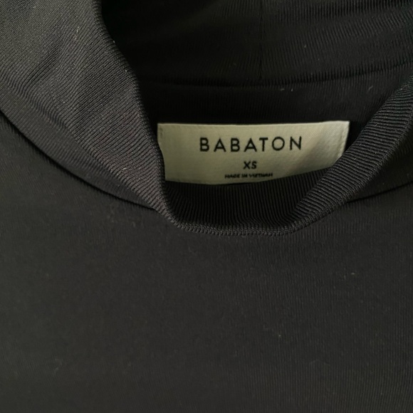 Aritzia Babaton Contour Mockneck Longsleeve - Black XS - Picture 3 of 5